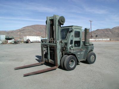 15000 lb diesel forklift mfg. 1991 pneumatic tires,