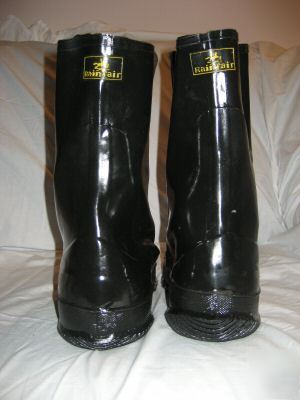 New pair of rainfair black work boot overshoe size 9 