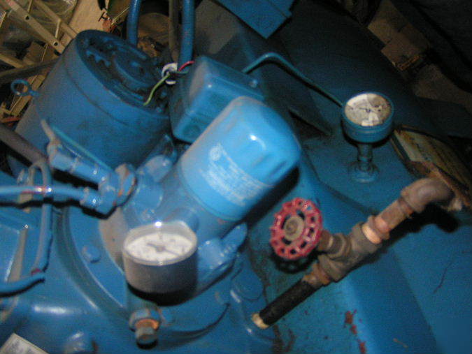 Quincy 5 hp model 325 air compressor