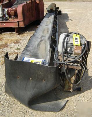 Used 18â€X40â€™ long v-trough belt conveyor (4881)