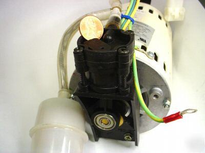 Vacuum pump motor 115VAC 25 in of hg dry plastic gast